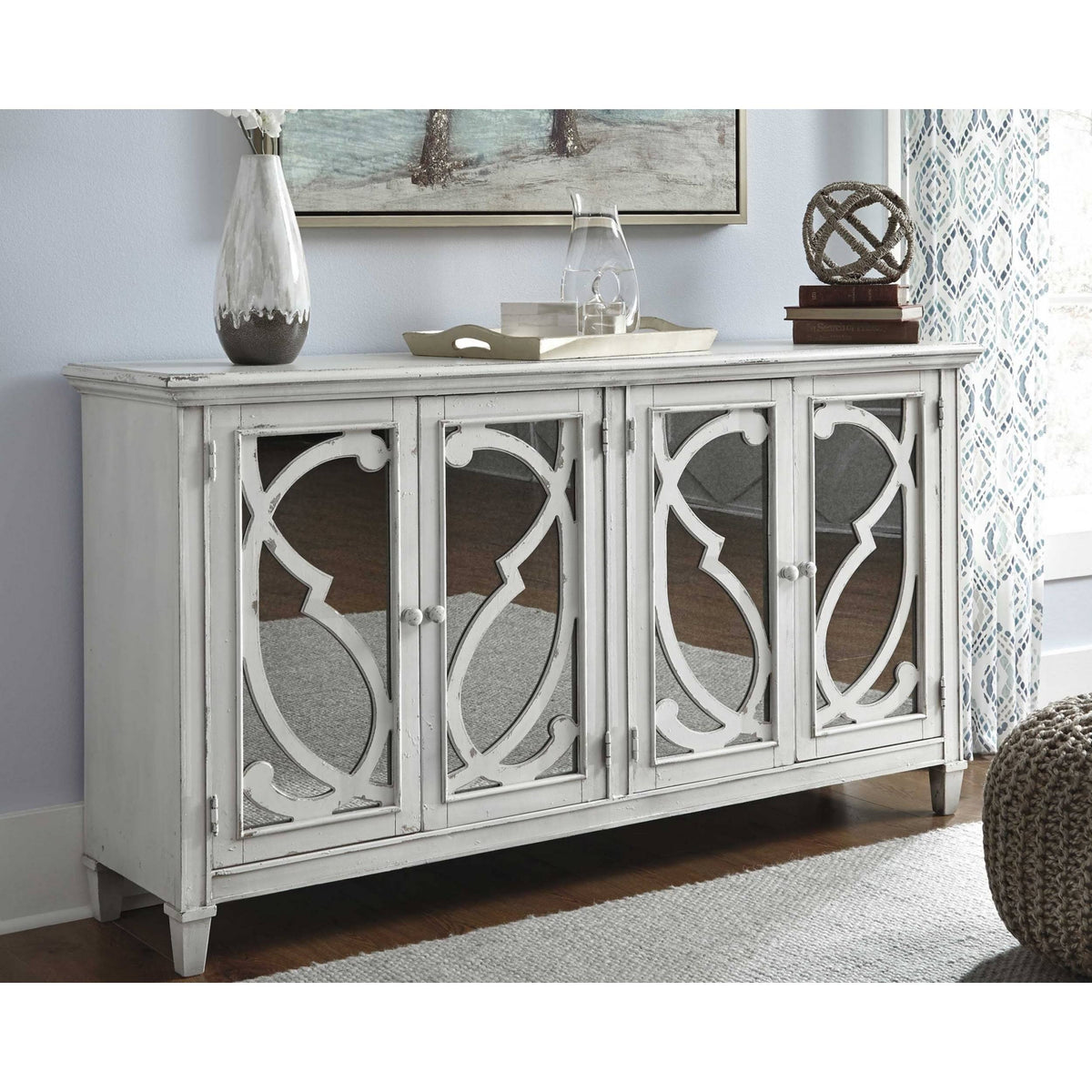 Accent Cabinet L505