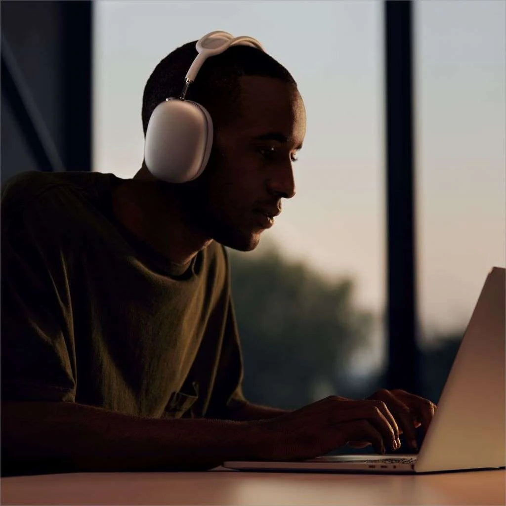 Space Gray AirPods Max T234407