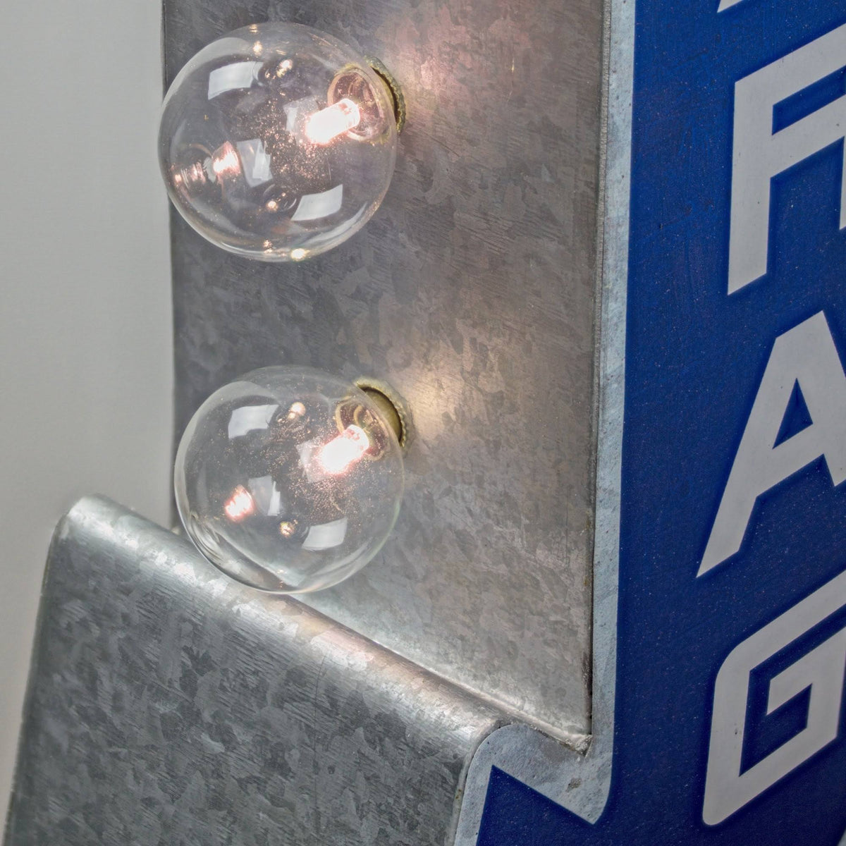 Vintage LED Marquee Sign L29951