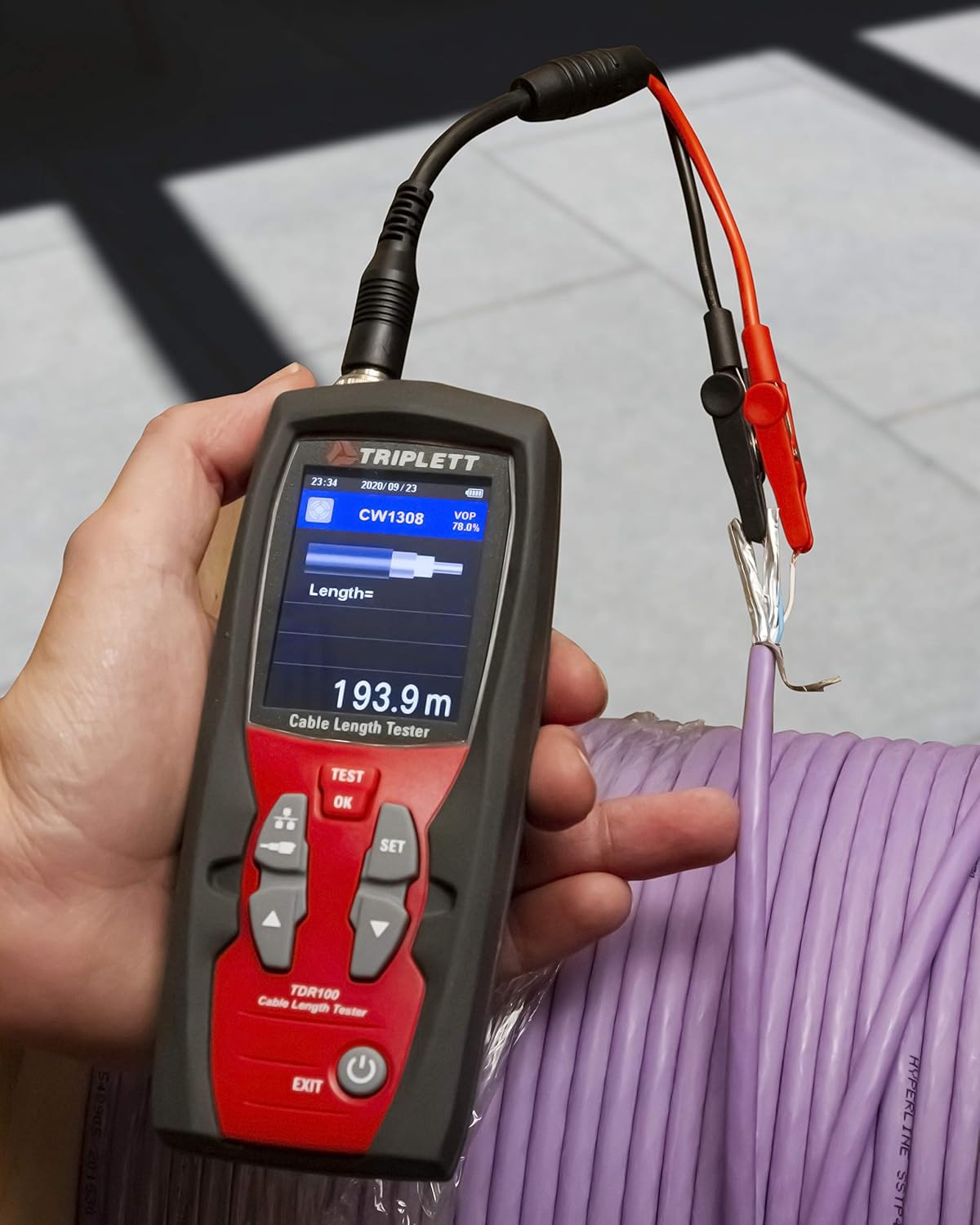 TDR100 Cable Length Tester and Time Domain Reflectometer M872