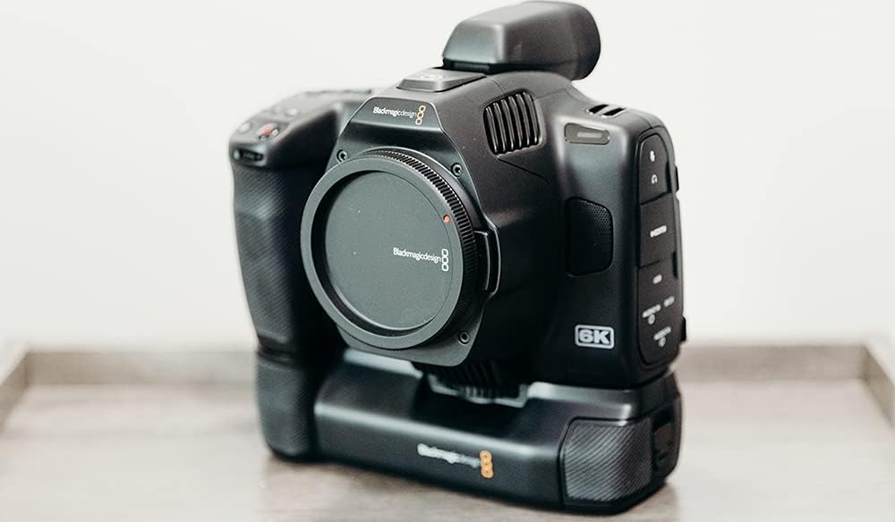 Pocket Cinema Camera EVF E2907