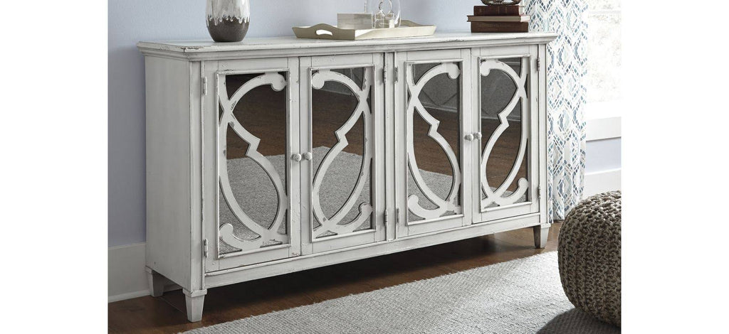 Accent Cabinet L505