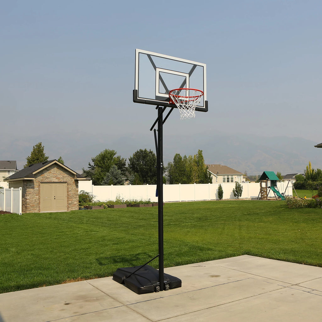 Adjustable Portable Basketball Hoop 48 inch Polycarbonate Z960500