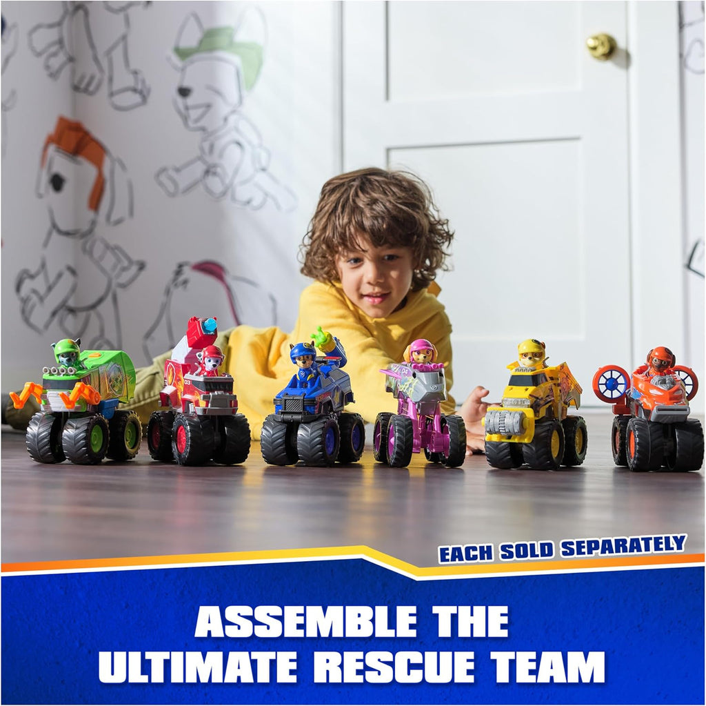 Paw Patrol Rubble’s Bulldozer Toy Truck with Vehicle Transformation and Collectible Action Figure T840