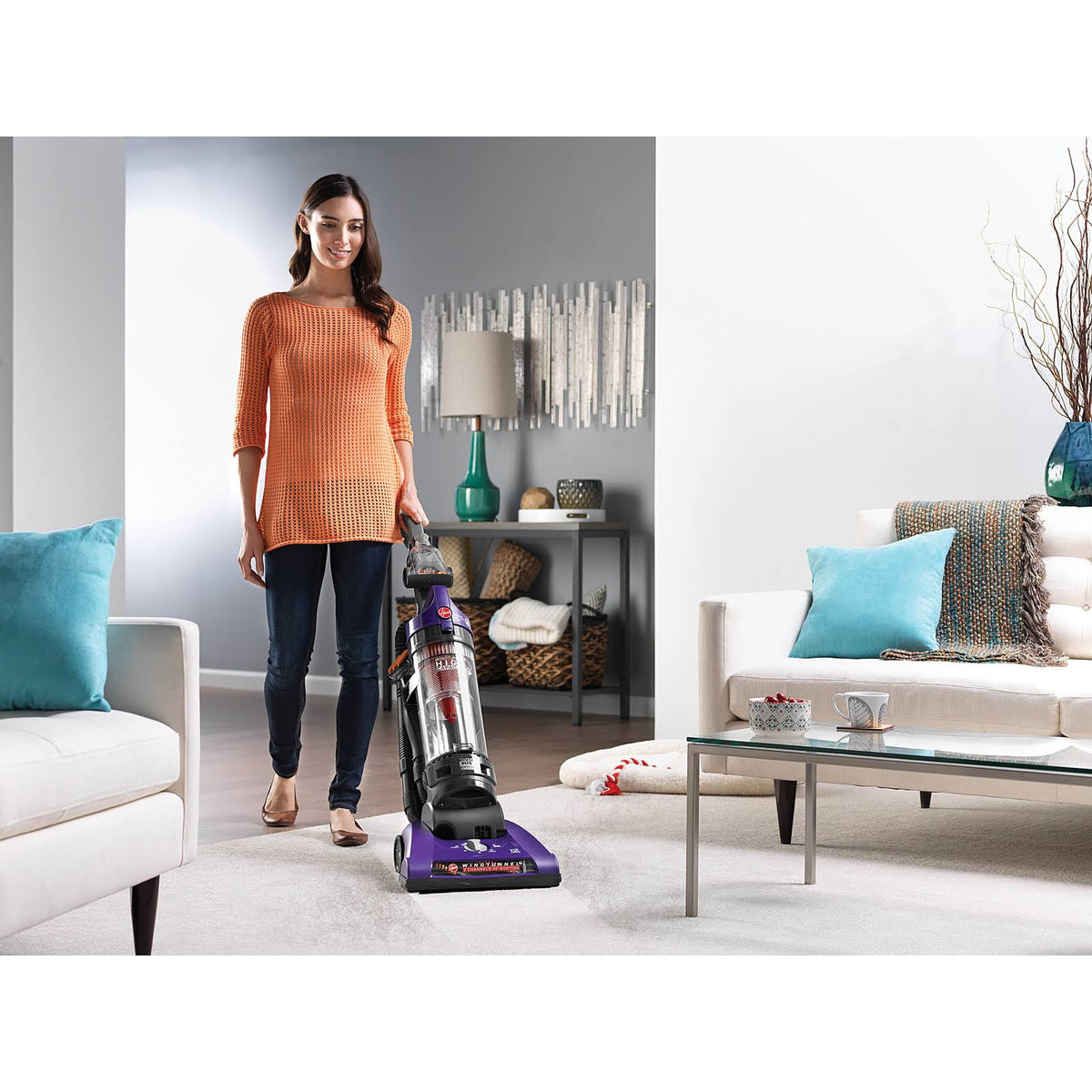 High Capacity Bagless Upright Vacuum M9050
