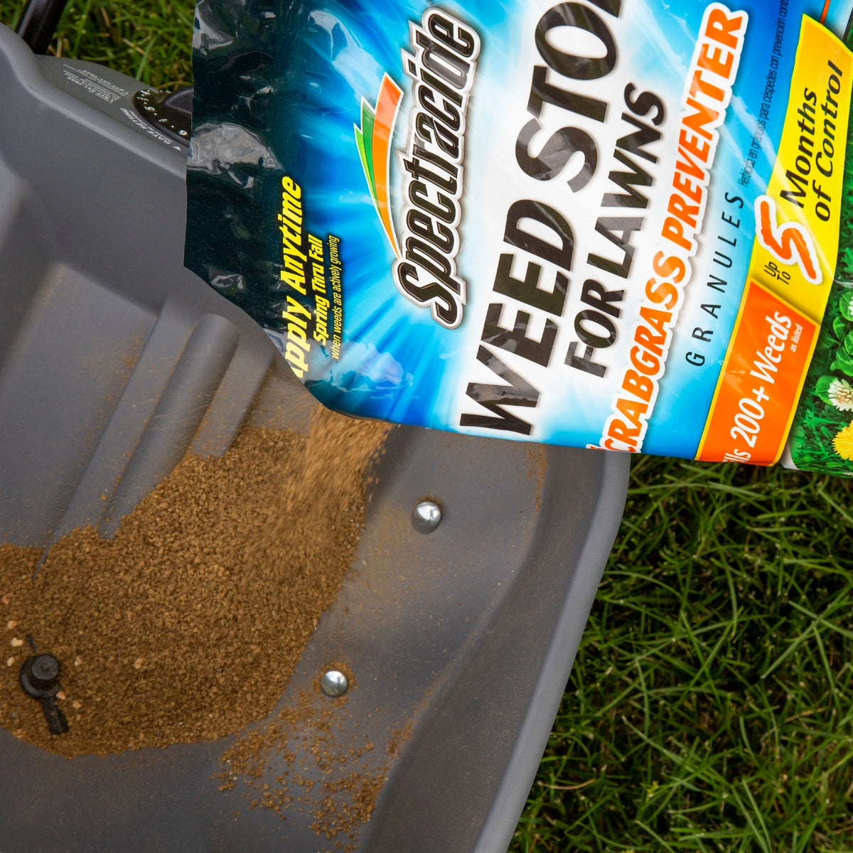 10.8 lbs Weed Killer Granules Z1031
