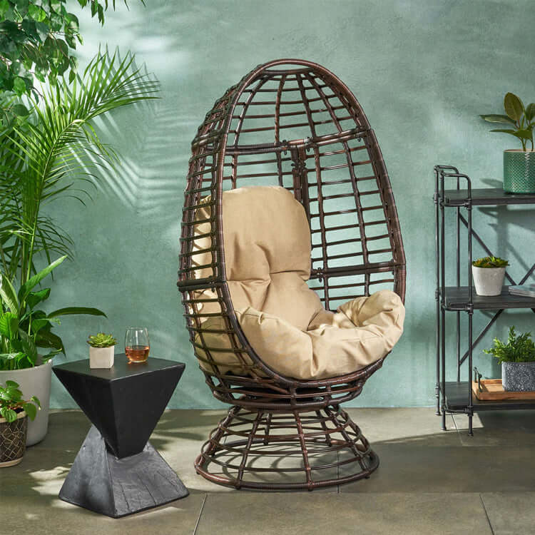 Wicker Chair With Cushion Q43989