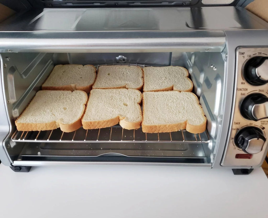 6-Slice Countertop Toaster Oven with Bake Pan K980