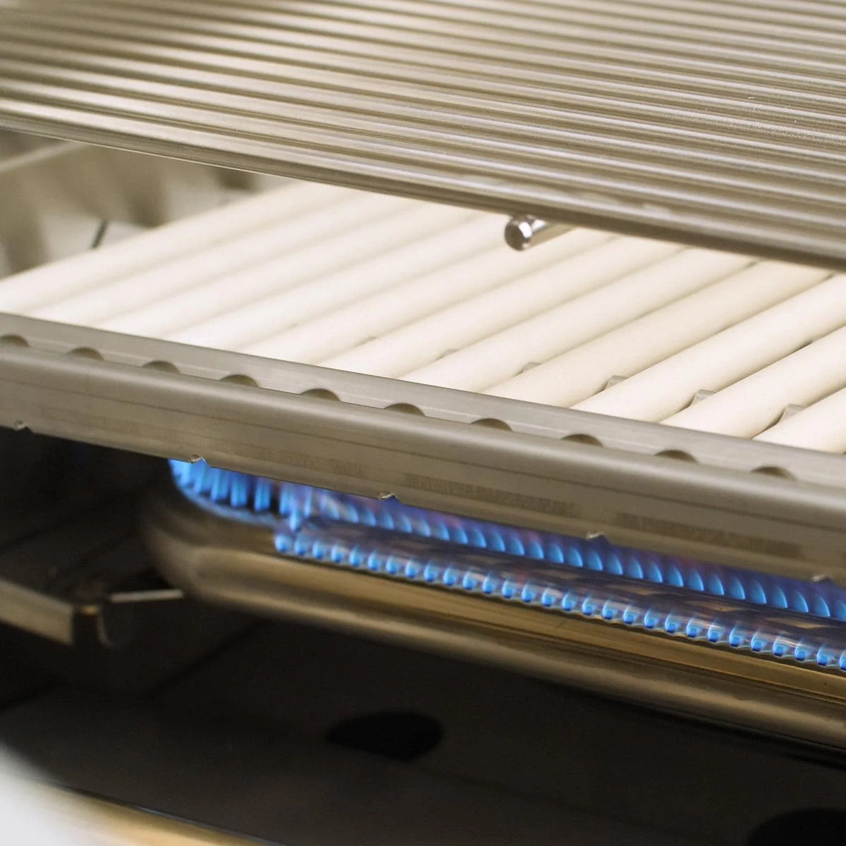36-Inch Built-In Natural Gas Grill With Rotisserie G92704