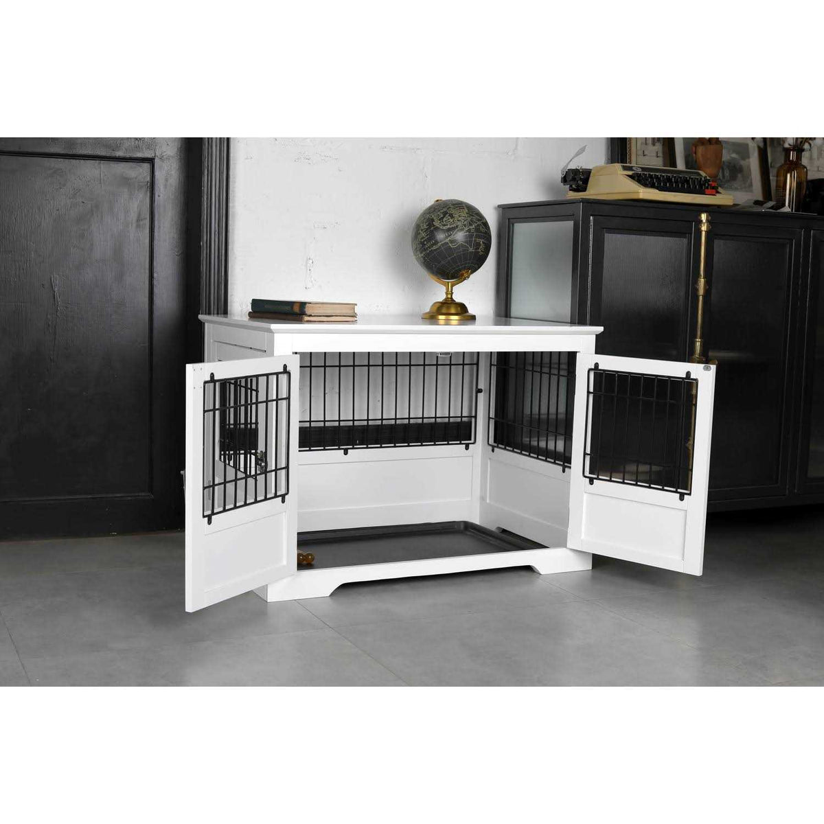 Triple Door Crate Y166